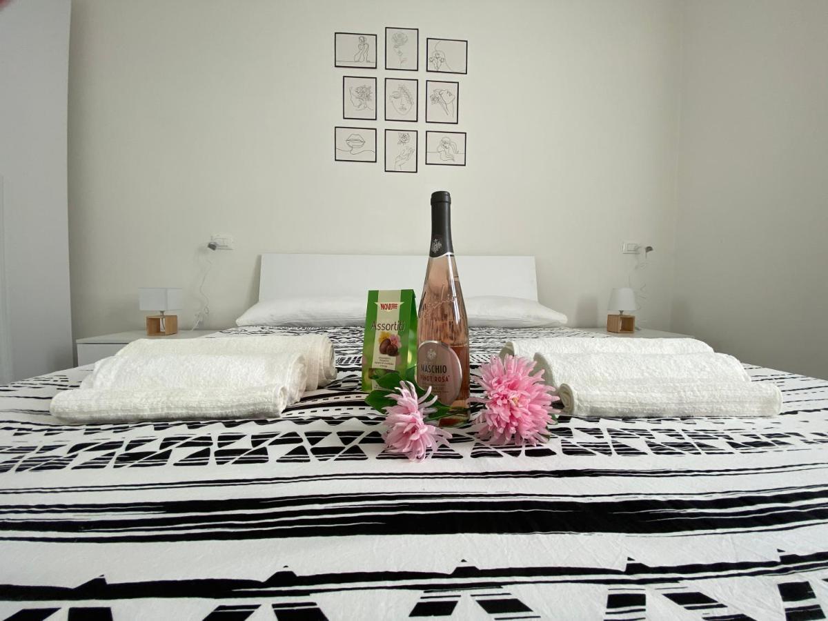 The Chic Holiday Apartment Верона Екстер'єр фото