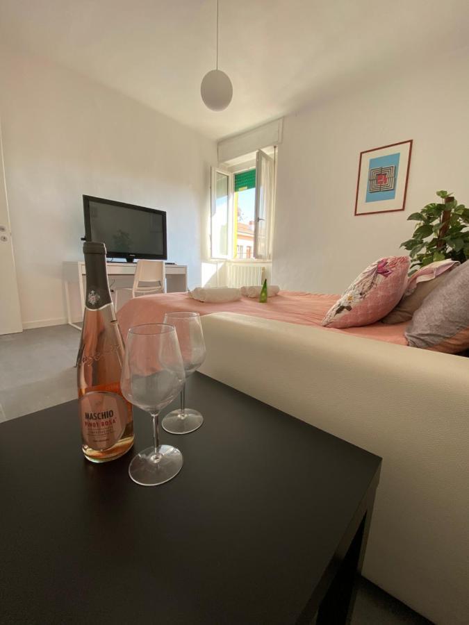 The Chic Holiday Apartment Верона Екстер'єр фото