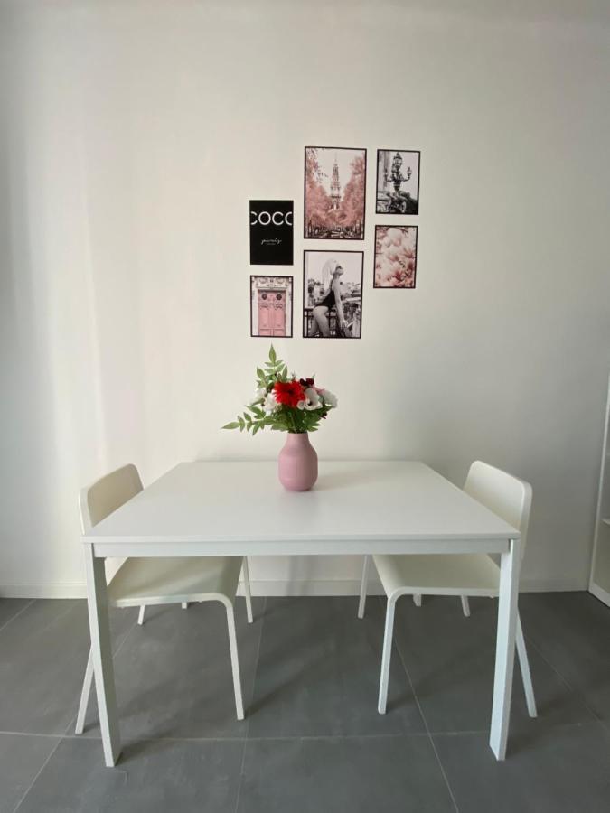 The Chic Holiday Apartment Верона Екстер'єр фото